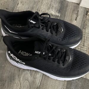 Hoka Men's Black and White Athletic Shoes 9.5